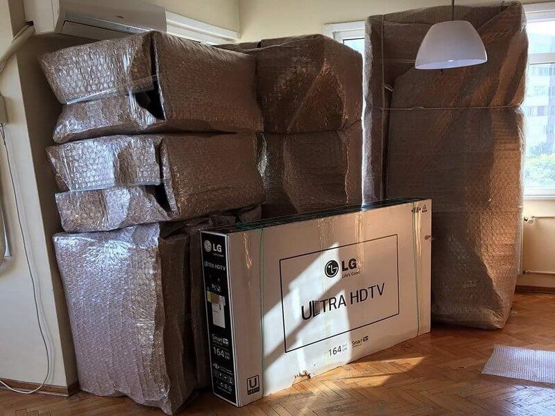 Упаковка вещей и мебели